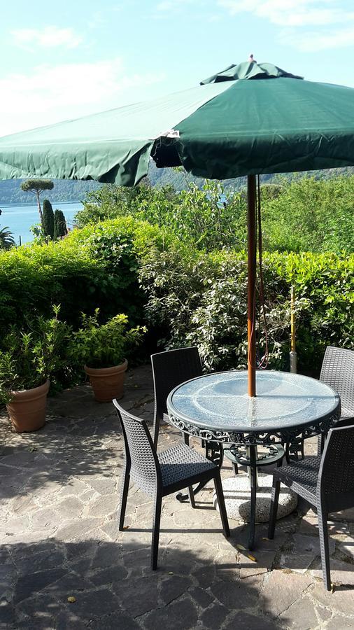 Bed&Breakfast "Fiorella" Sul Lago Castel Gandolfo Exteriör bild